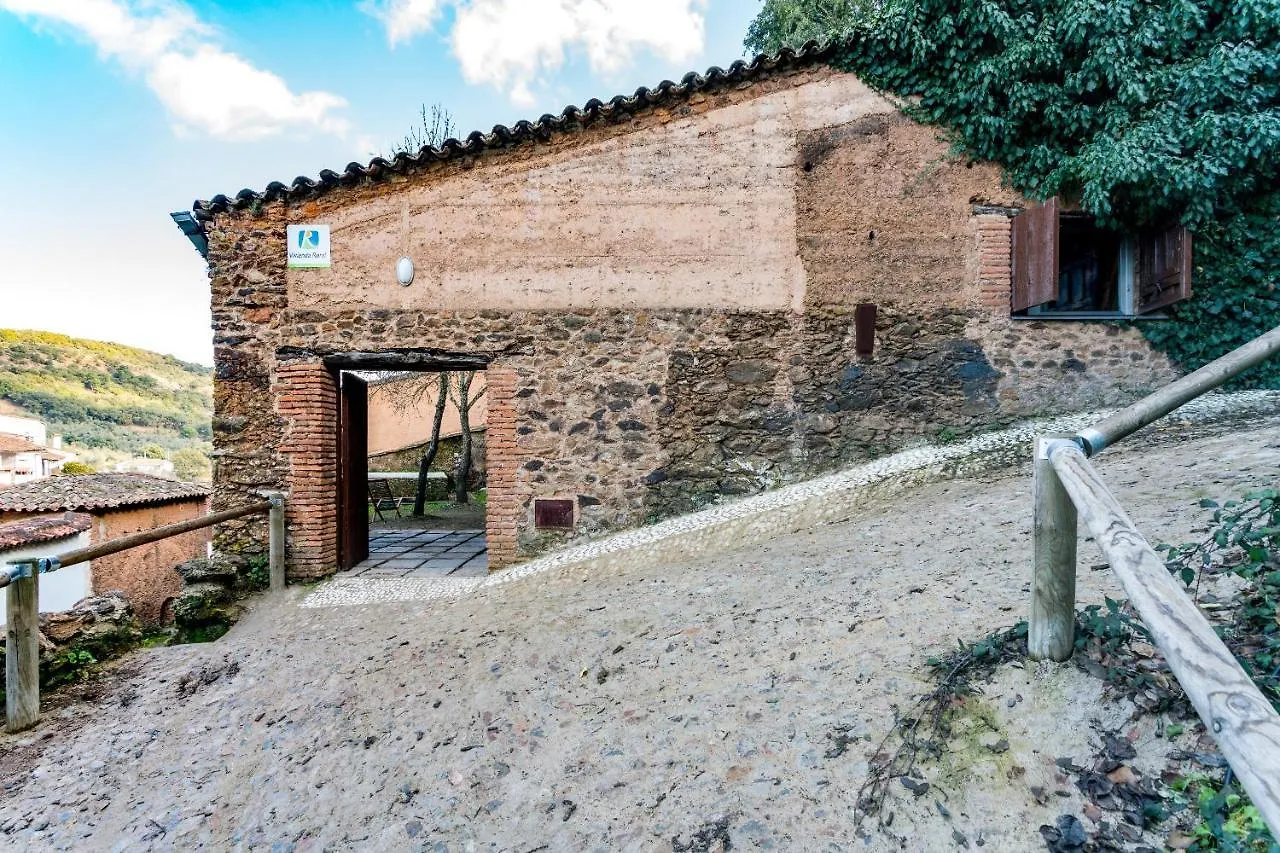 Holiday home El Zarzo De Nemesio, Alberca Barbacoa 2 Hab 4 Pers Mas 2 Max Villa Valdelarco Spain